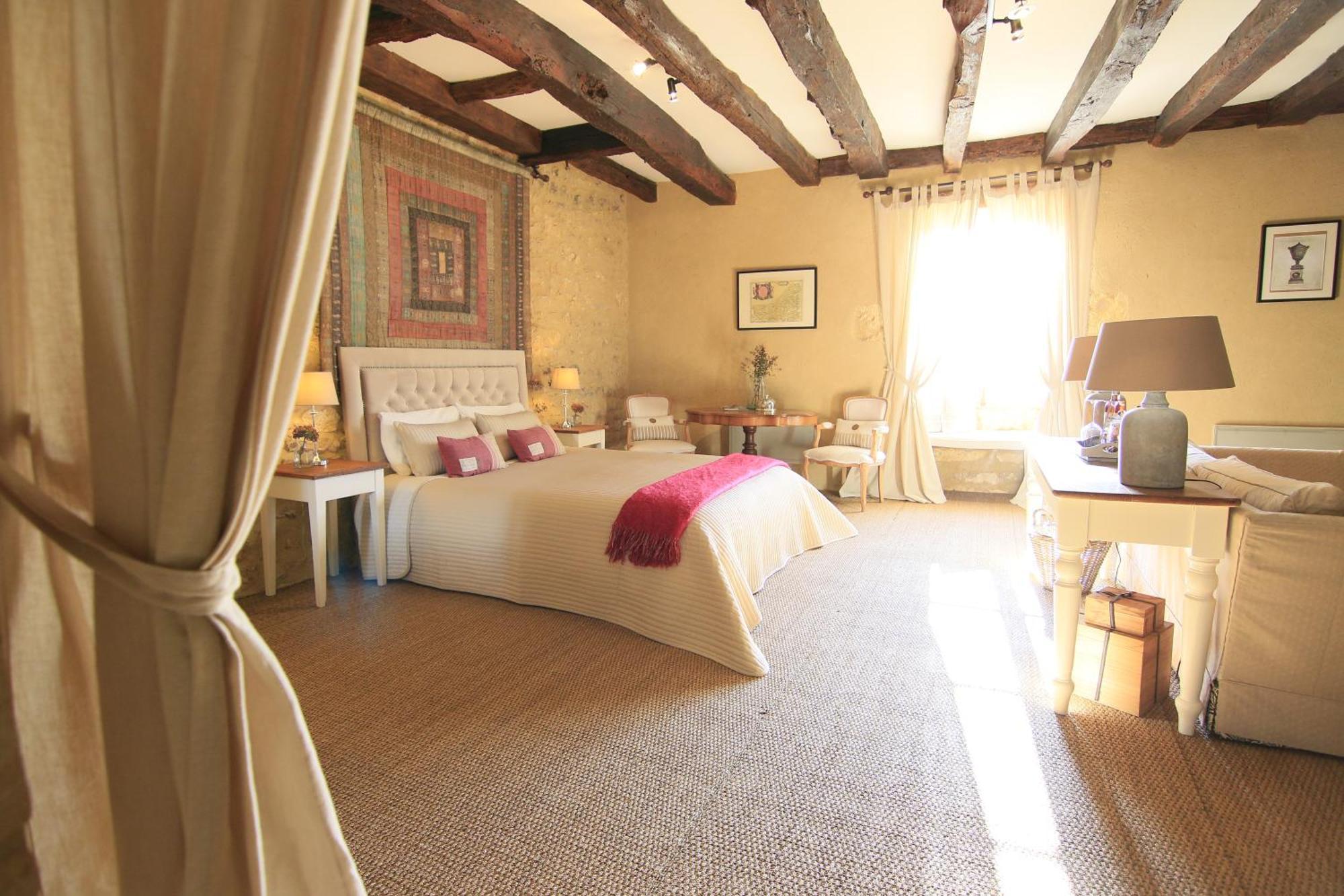 La Maison Louverie Pontours 外观 照片