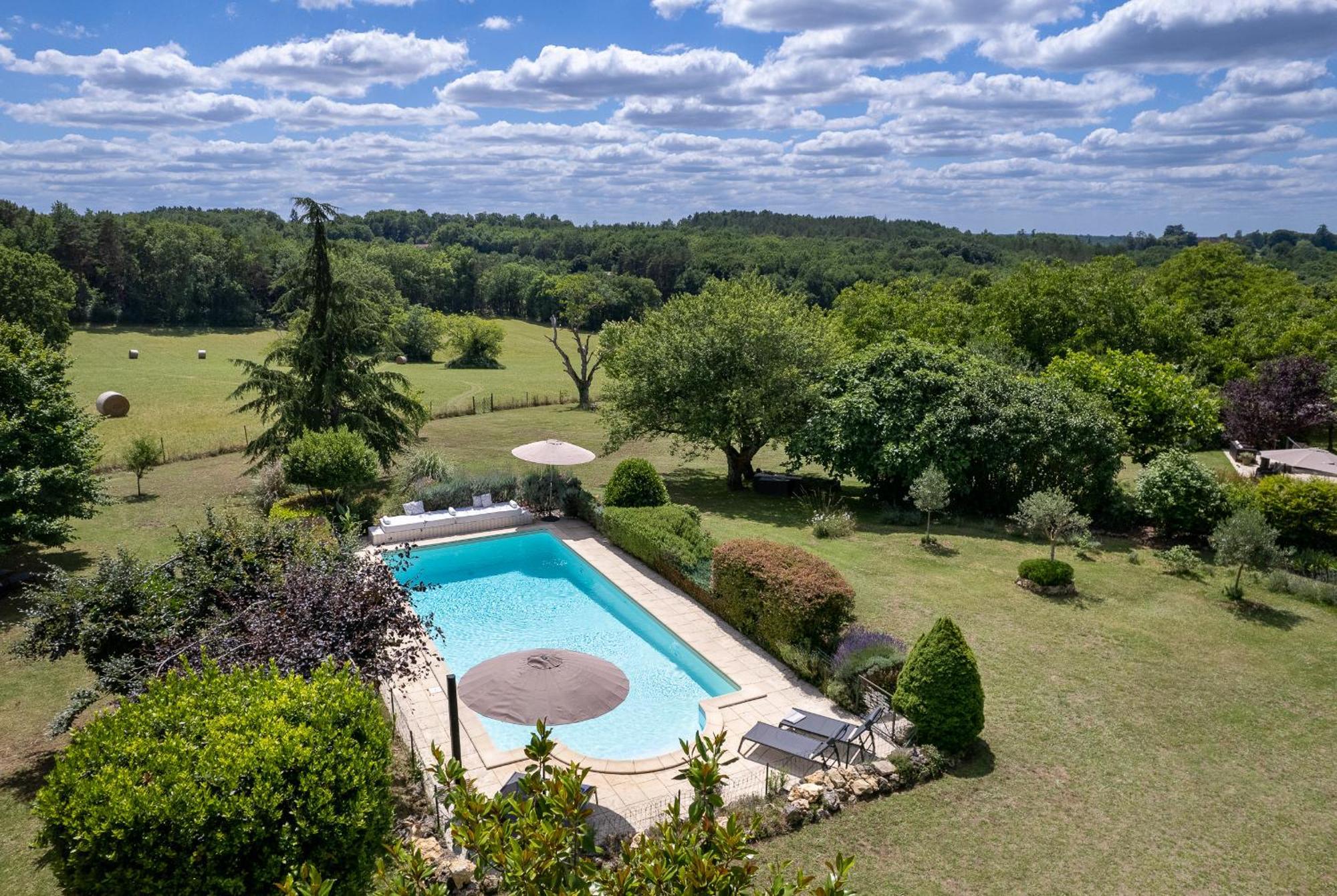 La Maison Louverie Pontours 外观 照片