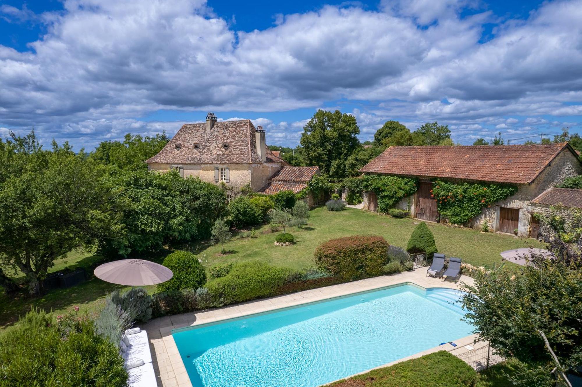 La Maison Louverie Pontours 外观 照片